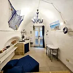 La Casetta Del Marinaio Holiday home *